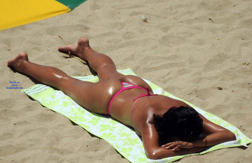 Pic #1 Ass In Beach, Recife City, Brazil - Beach Voyeur