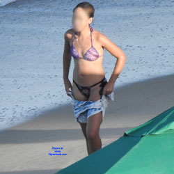 Sorts In Janga Beach - Beach Voyeur, Bikini Voyeur