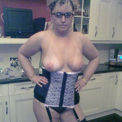 Pic #1 Tanned - Big Tits, Lingerie