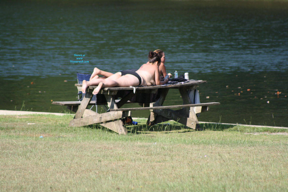 Pic #1 Saw Them At A Public Boat Launch - Voyeur