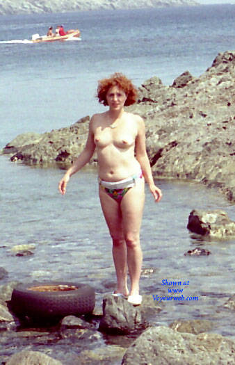 Pic #1 In Spiaggia - Beach, Outdoors, Redhead, Bush Or Hairy