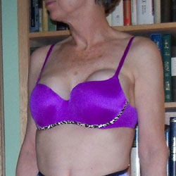 Pic #1 The Old Granny Is Back For Some More Fun - High Heels Amateurs, Lingerie, Mature, Amateur