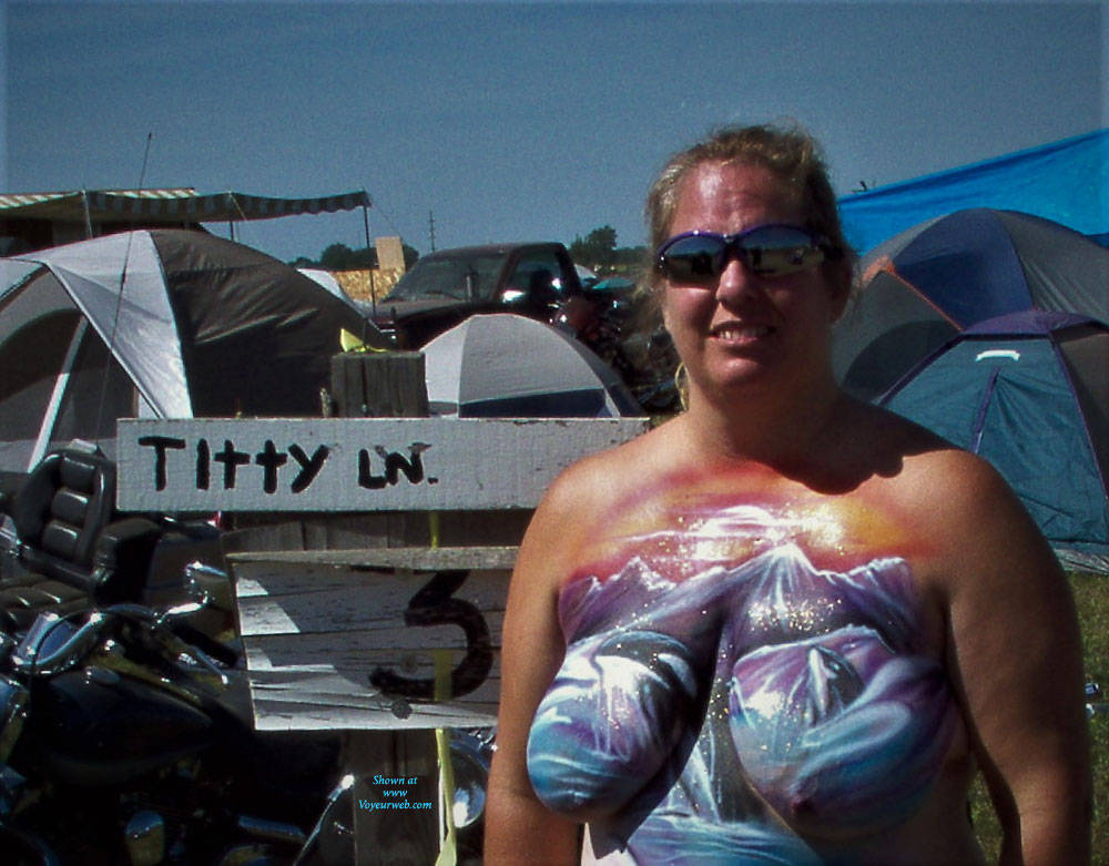 Pic #1 BBW Big Painted Tits Naked At A Biker Rally - Bbw, Big Tits, Outdoors, Amateur