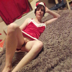 Christmas 1 - Pantieless Girls, Brunette, Shaved