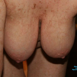 Pic #1 Les Seins De Marie - Big Tits, Amateur