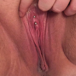 Yumm - Shaved, Close-ups, Body Piercings, Pussy