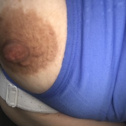 Large tits of my wife - Nj wife