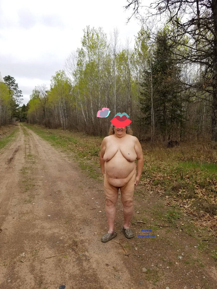 Pic #1 Road Trip - Nude Amateurs, Bbw, Big Tits, Mature, Outdoors