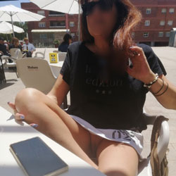 Pic #1 Love To Show - Public Exhibitionist, Flashing, Outdoors, Public Place, Shaved, Amateur, Pantieless Girls