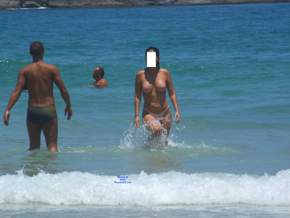 Pic #1 Gostosa Experimentando Bikini - Beach, Outdoors, Amateur