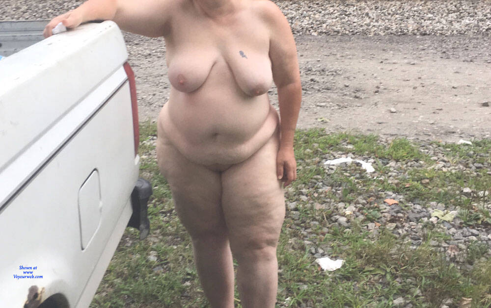 Pic #1 A Day At Railroad Tracks - Nude Wives, Bbw, Big Tits, Outdoors, Amateur