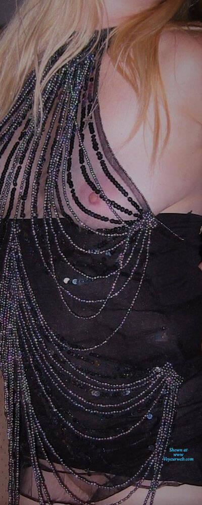 Pic #1 Halloween Flapper Girl - Mature, Amateur