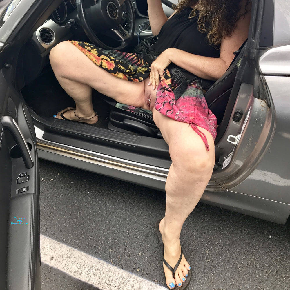 Pic #1 Slowly Getting Out Of The Car - Outdoors, Wife/wives, Shaved, Amateur