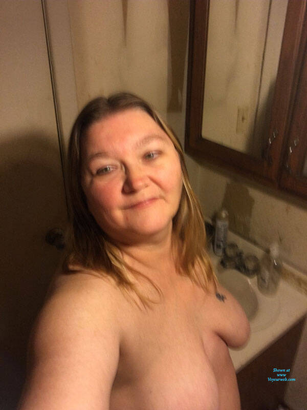 Pic #1 Selfies - Big Tits, Mature, Wife/wives, Amateur