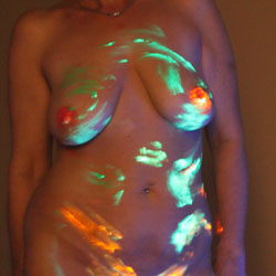 Black Light Night - Nude Amateurs, Big Tits, Mature, Bush Or Hairy