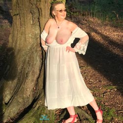 Naughty Marie - Big Tits, Mature, Outdoors, Amateur