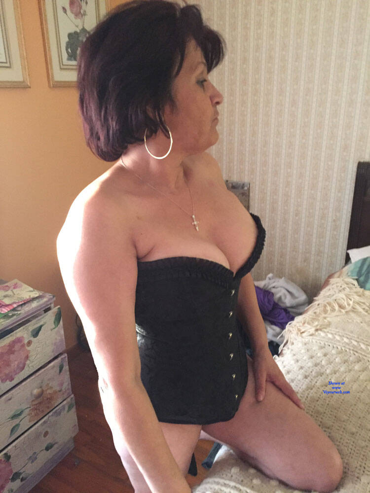 Pic #1 Sexy Corset - Big Tits, Lingerie, Mature, Wife/wives, Amateur