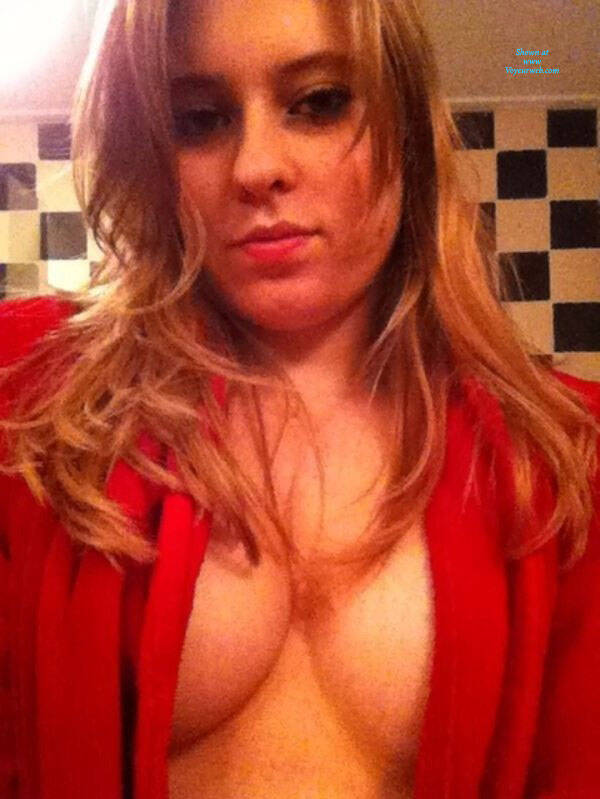 Pic #1 Selfies - Amateur