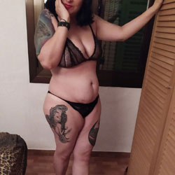 Black Lingerie - Lingerie, Mature, Amateur, Tattoos