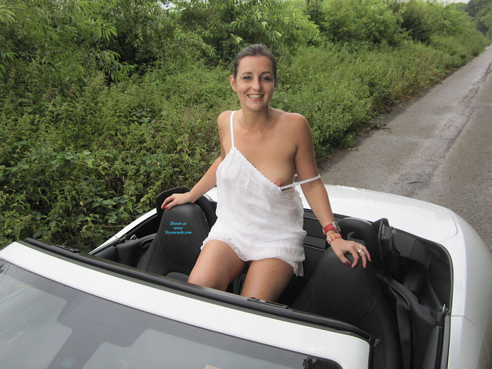 Pic #1 Jaguar Convertible - Brunette, Mature, Outdoors, Amateur, Medium Tits