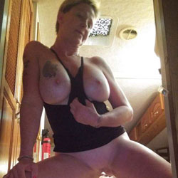 Pic #1 More Pics From Her - Big Tits, Mature, Shaved, Amateur