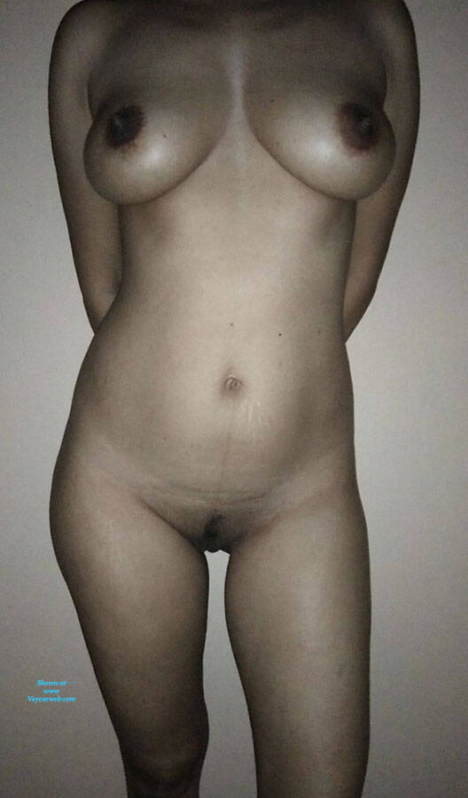 Pic #1 Hot Wife - Nude Wives, Big Tits, Mature, Bush Or Hairy, Amateur