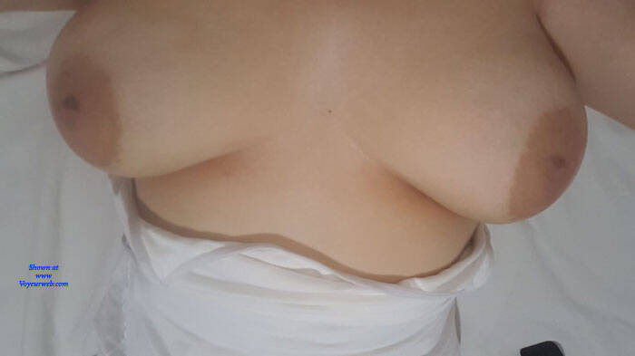 Pic #1 La Gordita Blanca III - Big Tits, Mature, Amateur