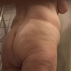 Butt - Mature, Amateur