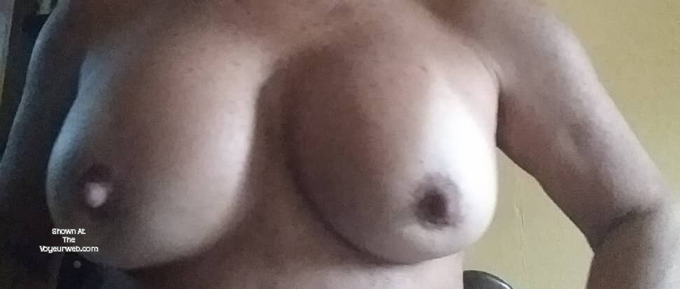 Pic #1 Tetas operadas 2 - Amateur, Big Ass, Big Tits, Lingerie, Topless Amateurs