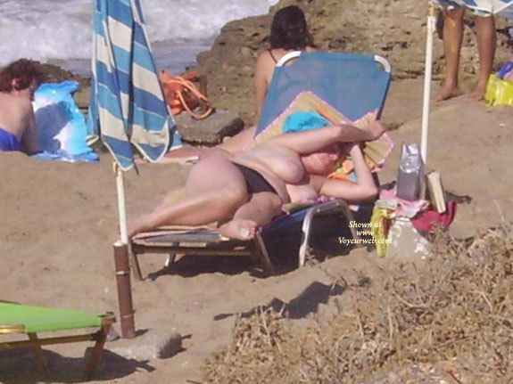 Pic #1 Crete 2006:Mature big Tits