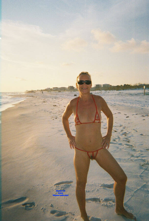 Pic #1 Linda at Pensacola Beach