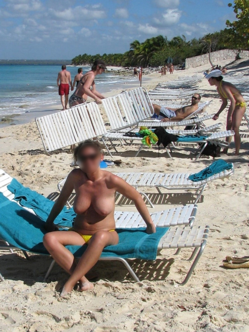 Pic #1 Lisa Melagio on a Caribbean beach - Amateur, Ass, Beach, Beach Pussy, Close-ups, Girls Stripping, Hanging Tits, Hard Nipples, Legs Spread Wide Open, Nature, Nude Amateurs, Nude Wives, Outdoors, Pussy, Shaved