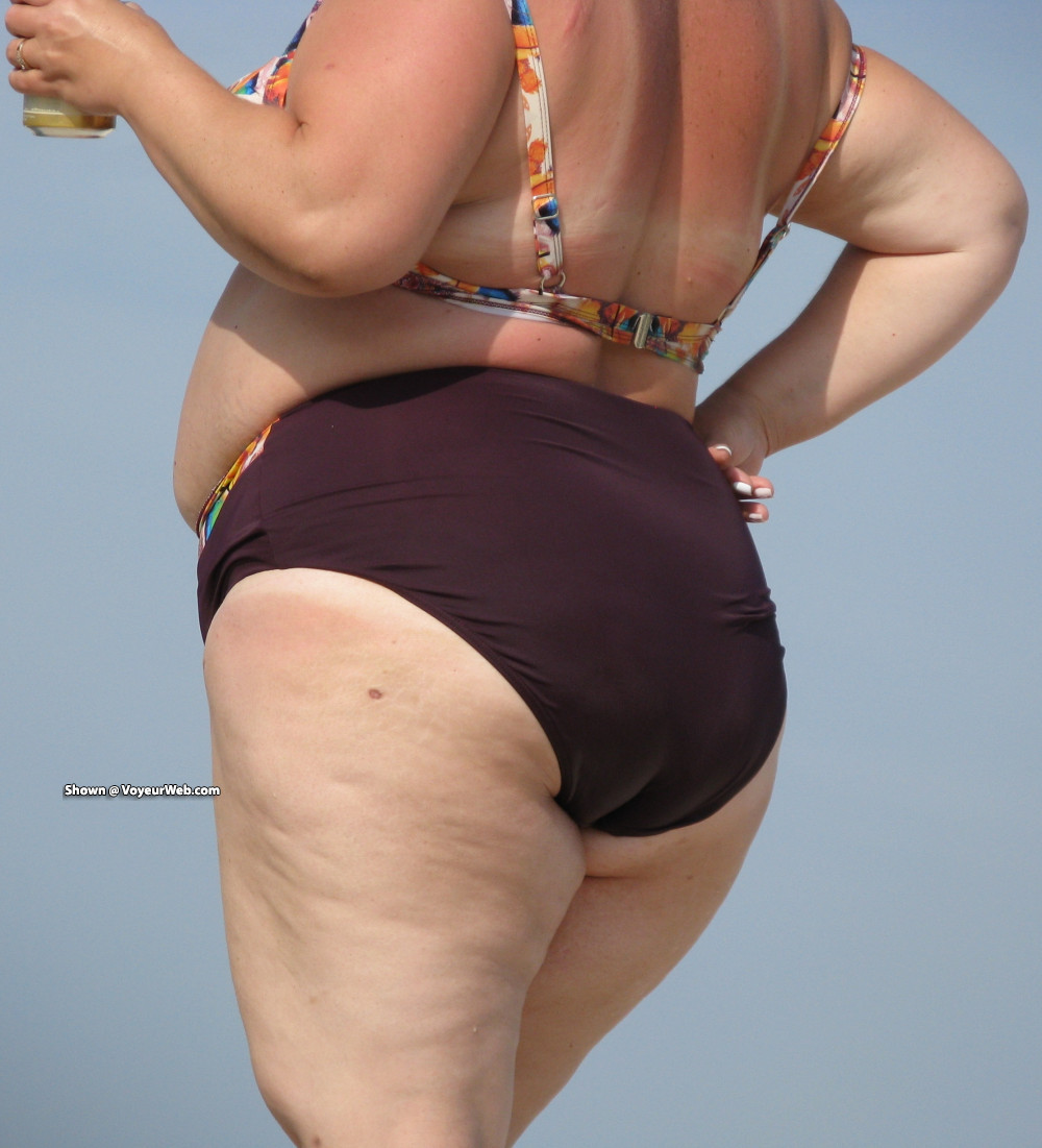 Pic #1 So Fat Ass Chubby MILF Beach Candid