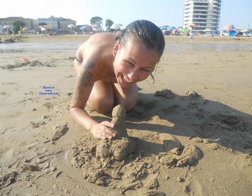 Pic #1 Made a Sandman Dick Hard - Beach, Brunette, Bikini Voyeur