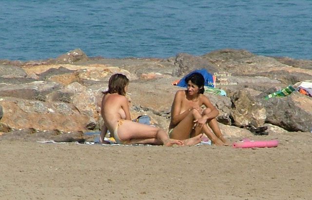 Pic #1 Spanish Beach Girls 5 Part 2