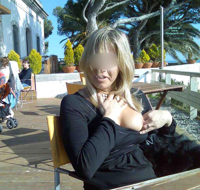 Pic #1 My Hot Uk Wife In Spain Holidays