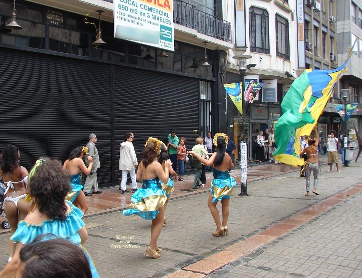 Pic #1 Montevideo&#39;s Walk Non Nude Shots