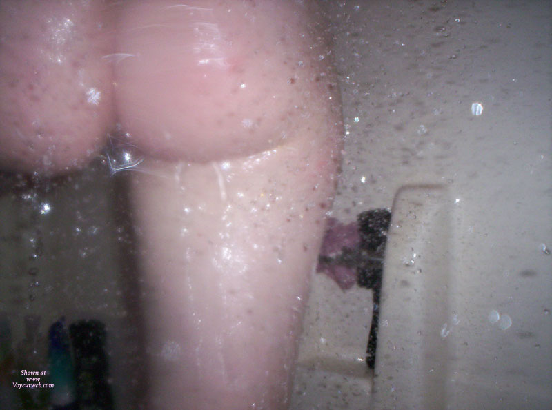 Pic #1 Ali In The Shower