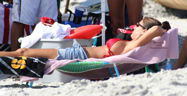 Pic #1 Hottness On The Beach