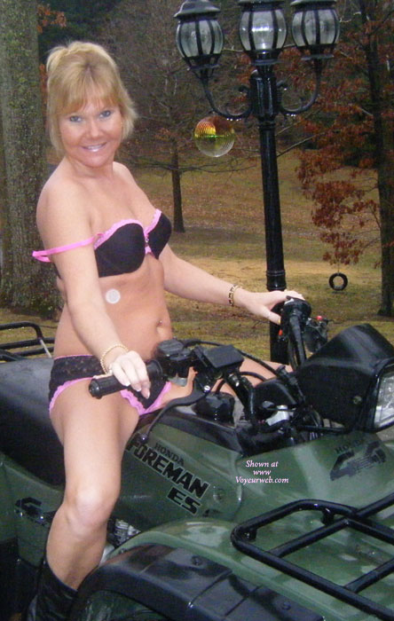 Pic #1 Who Wants To Take A Ride With Me ?